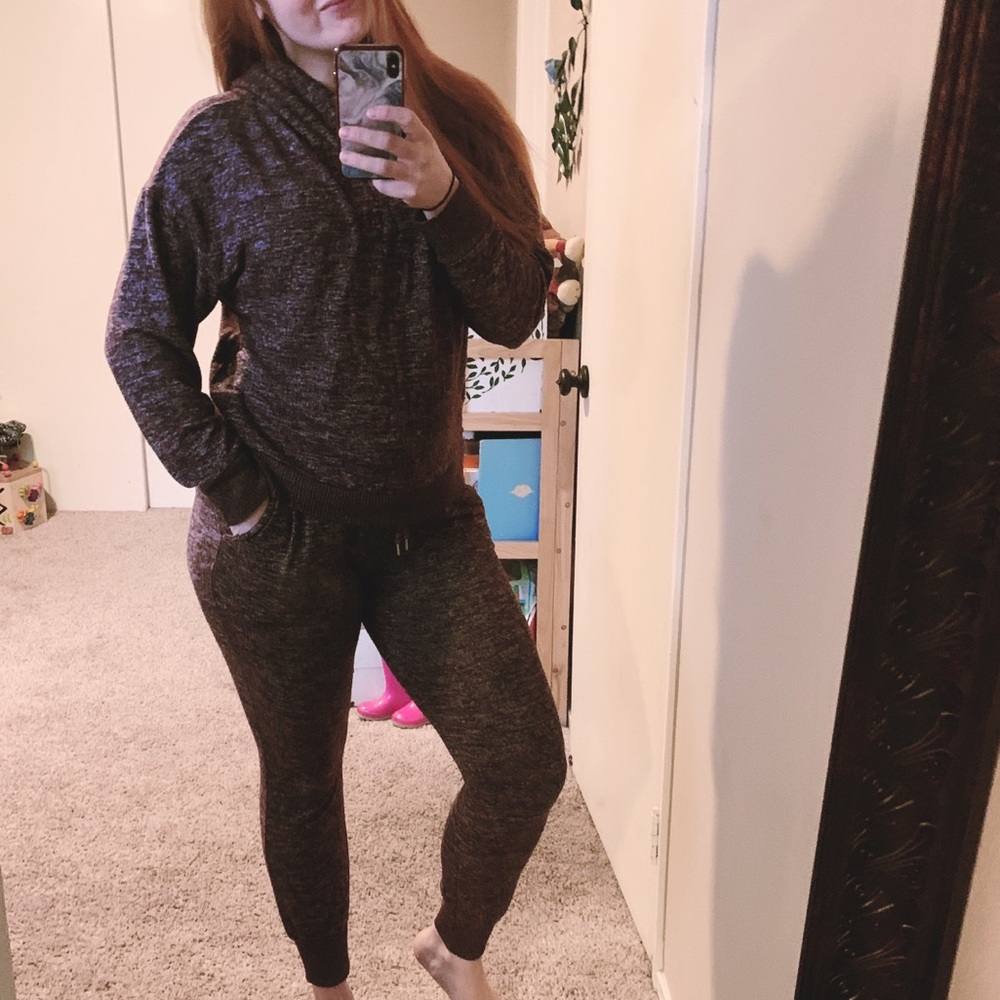 Gap Purple Maroon Oversized Lounge Set